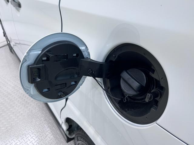 ムーヴＧパノラマモニター　１０インチナビ　ドライブレコーダー　左側パワースライドドア　ＵＳＢ入力端子　Ｂｌｕｅｔｏｏｔｈ　オートライト　キーフリー　アイドリングストップ　ティーゼットデオプラス（岡山県）の中古車