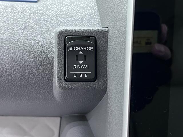 タントＸセレクションシートヒーター　左側パワースライドドア　オートライト　キーフリー　アイドリングストップ　バックモニター　ナビ　ドライブレコーダー　ＵＳＢ入力端子　Ｂｌｕｅｔｏｏｔｈ　ティーゼットデオプラス（岡山県）の中古車