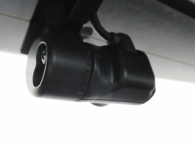 ヴェゼルｅ：ＨＥＶ　ＰＬａＹシートヒーター　オートライト　キーフリー　電動格納式ドアミラー　エアコン　パワーステアリング　パワーウィンドウ　運転席エアバッグ　ＡＢＳ　ティーゼットデオプラス（岡山県）の中古車