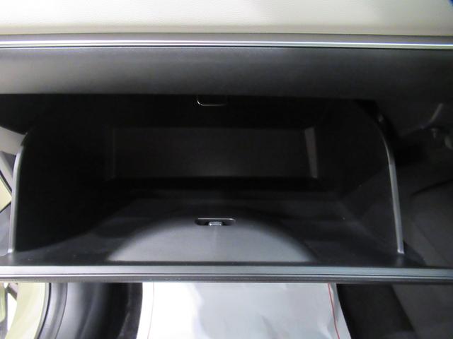 ヴェゼルｅ：ＨＥＶ　ＰＬａＹシートヒーター　オートライト　キーフリー　電動格納式ドアミラー　エアコン　パワーステアリング　パワーウィンドウ　運転席エアバッグ　ＡＢＳ　ティーゼットデオプラス（岡山県）の中古車