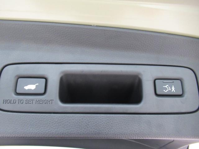 ヴェゼルｅ：ＨＥＶ　ＰＬａＹシートヒーター　オートライト　キーフリー　電動格納式ドアミラー　エアコン　パワーステアリング　パワーウィンドウ　運転席エアバッグ　ＡＢＳ　ティーゼットデオプラス（岡山県）の中古車