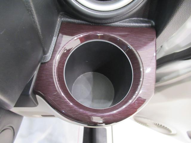 キャストスタイルＧ　ＶＳ　ＳＡ３シートヒーター　オートライト　キーフリー　アイドリングストップ　ＵＳＢ入力端子　衝突被害軽減システム　レーンアシスト　オートマチックハイビーム　ティーゼットデオプラス（岡山県）の中古車