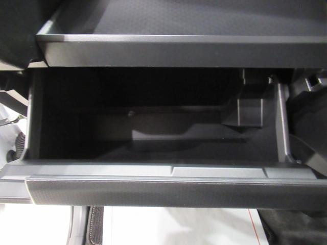 タントカスタムＲＳパノラマモニター　７インチナビ　ドライブレコーダー　両側パワースライドドア　シートヒーター　ＵＳＢ入力端子　Ｂｌｕｅｔｏｏｔｈ　オートライト　キーフリー　アイドリングストップ　ティーゼットデオプラス（岡山県）の中古車