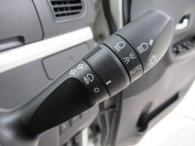 タントカスタムＸ　ＳＡ２左側パワースライドドア　オートライト　キーフリー　アイドリングストップ　電動格納式ドアミラー　衝突被害軽減システム　レーンアシスト　ティーゼットデオプラス（岡山県）の中古車