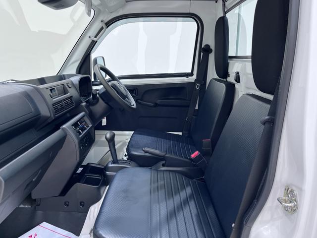 ハイゼットトラックスタンダード４ＷＤ　ＡＭ／ＦＭラジオ　オートライト　アイドリングストップ　衝突被害軽減システム　レーンアシスト　オートマチックハイビーム　ティーゼットデオプラス（岡山県）の中古車