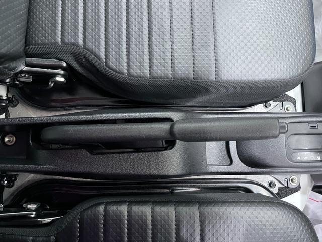 ハイゼットトラックスタンダード４ＷＤ　ＡＭ／ＦＭラジオ　オートライト　アイドリングストップ　衝突被害軽減システム　レーンアシスト　オートマチックハイビーム　ティーゼットデオプラス（岡山県）の中古車