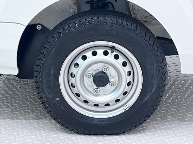 ハイゼットトラックスタンダード４ＷＤ　ＡＭ／ＦＭラジオ　オートライト　アイドリングストップ　衝突被害軽減システム　レーンアシスト　オートマチックハイビーム　ティーゼットデオプラス（岡山県）の中古車