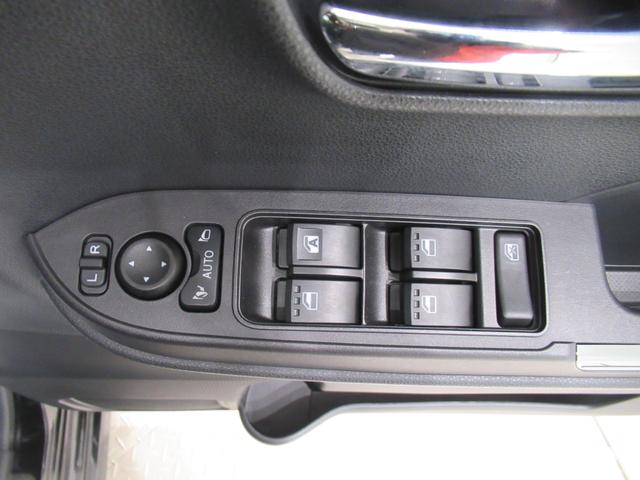 タントカスタムＲＳパノラマモニター　７インチナビ　両側パワースライドドア　シートヒーター　ＵＳＢ入力端子　Ｂｌｕｅｔｏｏｔｈ　オートライト　キーフリー　アイドリングストップ　ティーゼットデオプラス（岡山県）の中古車