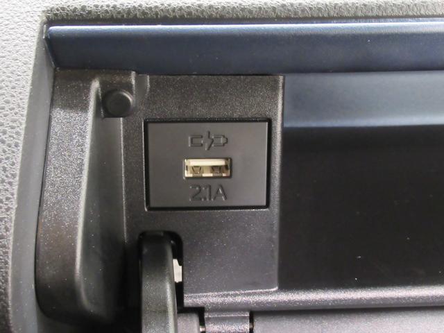 タントカスタムＲＳパノラマモニター　７インチナビ　両側パワースライドドア　シートヒーター　ＵＳＢ入力端子　Ｂｌｕｅｔｏｏｔｈ　オートライト　キーフリー　アイドリングストップ　ティーゼットデオプラス（岡山県）の中古車