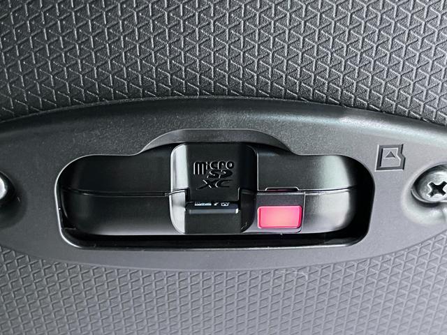 タントカスタムＸバックモニター　７インチナビ　ドライブレコーダー　両側パワースライドドア　シートヒーター　ＵＳＢ入力端子　Ｂｌｕｅｔｏｏｔｈ　オートライト　キーフリー　アイドリングストップ　ティーゼットデオプラス（岡山県）の中古車