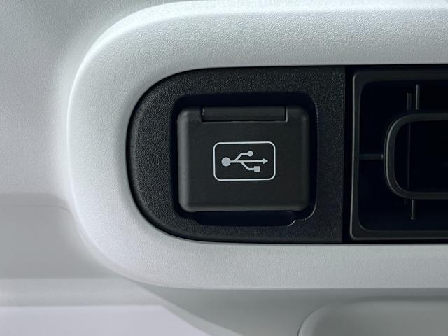 ムーヴキャンバスストライプスＧターボパノラマモニター　７インチナビ　ドライブレコーダー　両側パワースライドドア　シートヒーター　ＵＳＢ入力端子　Ｂｌｕｅｔｏｏｔｈ　ホッとカップホルダー　オートライト　キーフリー　エコアイドル非装着車（岡山県）の中古車