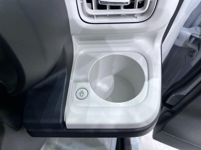 ムーヴキャンバスストライプスＧターボパノラマモニター　７インチナビ　ドライブレコーダー　両側パワースライドドア　シートヒーター　ＵＳＢ入力端子　Ｂｌｕｅｔｏｏｔｈ　ホッとカップホルダー　オートライト　キーフリー　エコアイドル非装着車（岡山県）の中古車