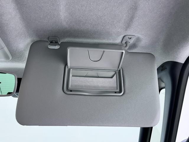 ムーヴキャンバスストライプスＧターボパノラマモニター　７インチナビ　ドライブレコーダー　両側パワースライドドア　シートヒーター　ＵＳＢ入力端子　Ｂｌｕｅｔｏｏｔｈ　ホッとカップホルダー　オートライト　キーフリー　エコアイドル非装着車（岡山県）の中古車