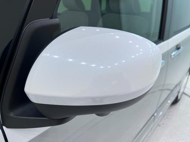 ムーヴキャンバスストライプスＧターボパノラマモニター　７インチナビ　ドライブレコーダー　両側パワースライドドア　シートヒーター　ＵＳＢ入力端子　Ｂｌｕｅｔｏｏｔｈ　ホッとカップホルダー　オートライト　キーフリー　エコアイドル非装着車（岡山県）の中古車