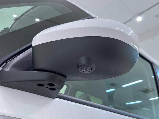 ムーヴキャンバスストライプスＧターボパノラマモニター　７インチナビ　ドライブレコーダー　両側パワースライドドア　シートヒーター　ＵＳＢ入力端子　Ｂｌｕｅｔｏｏｔｈ　ホッとカップホルダー　オートライト　キーフリー　エコアイドル非装着車（岡山県）の中古車