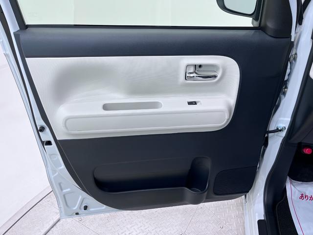 ムーヴキャンバスストライプスＧターボパノラマモニター　７インチナビ　ドライブレコーダー　両側パワースライドドア　シートヒーター　ＵＳＢ入力端子　Ｂｌｕｅｔｏｏｔｈ　ホッとカップホルダー　オートライト　キーフリー　エコアイドル非装着車（岡山県）の中古車