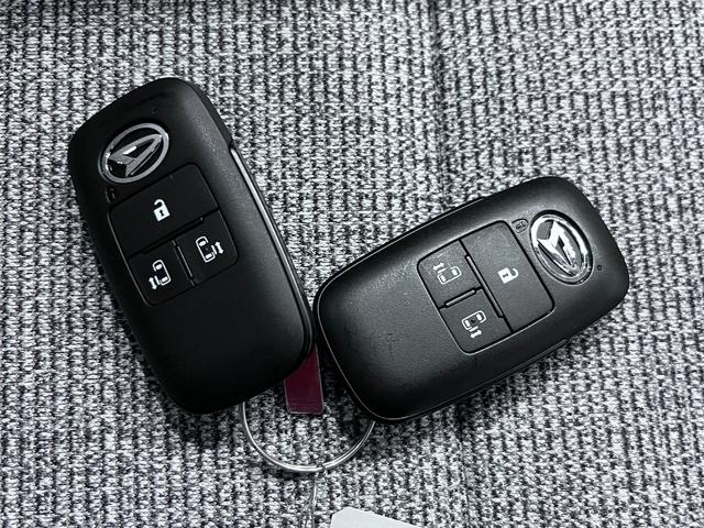 ムーヴキャンバスストライプスＧターボパノラマモニター　７インチナビ　ドライブレコーダー　両側パワースライドドア　シートヒーター　ＵＳＢ入力端子　Ｂｌｕｅｔｏｏｔｈ　ホッとカップホルダー　オートライト　キーフリー　エコアイドル非装着車（岡山県）の中古車