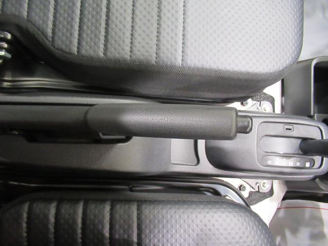 ハイゼットトラックスタンダード　農用スペシャル４ＷＤ　ＡＭ／ＦＭラジオ　荷台作業灯　オートライト　アイドリングストップ　衝突被害軽減システム　レーンアシスト　オートマチックハイビーム　ティーゼットデオプラス（岡山県）の中古車