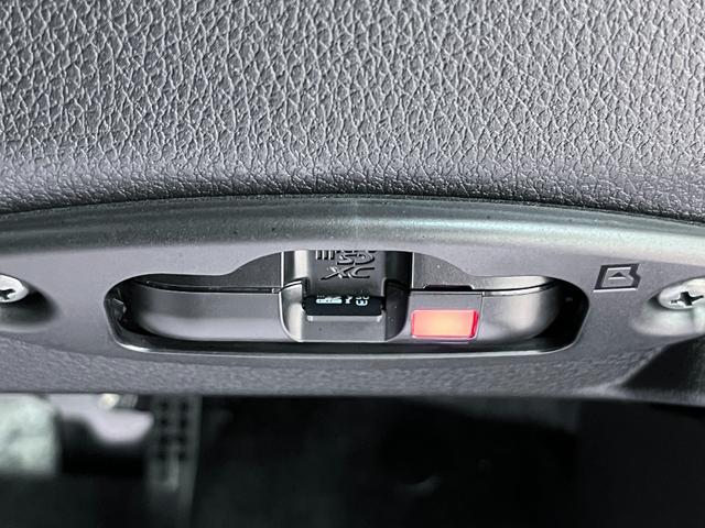 ムーヴＸパノラマモニター　１０インチナビ　ドライブレコーダー　左側パワースライドドア　ＵＳＢ入力端子　Ｂｌｕｅｔｏｏｔｈ　オートライト　キーフリー　アイドリングストップ　ティーゼットデオプラス（岡山県）の中古車