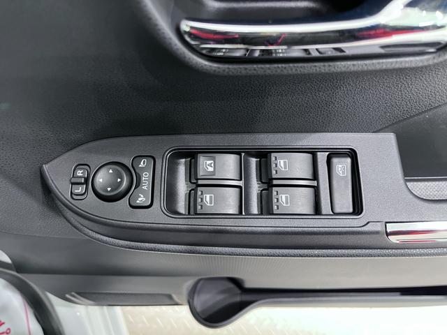 タントカスタムＸパノラマモニター　７インチナビ　ドライブレコーダー　両側パワースライドドア　シートヒーター　ＵＳＢ入力端子　Ｂｌｕｅｔｏｏｔｈ　オートライト　キーフリー　アイドリングストップ　ティーゼットデオプラス（岡山県）の中古車