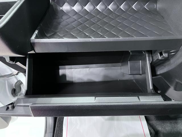 タントカスタムＸシートヒーター　両側パワースライドドア　オートライト　キーフリー　アイドリングストップ　パノラマモニター　ナビ　ドライブレコーダー　ＵＳＢ入力端子　Ｂｌｕｅｔｏｏｔｈ　ティーゼットデオプラス（岡山県）の中古車