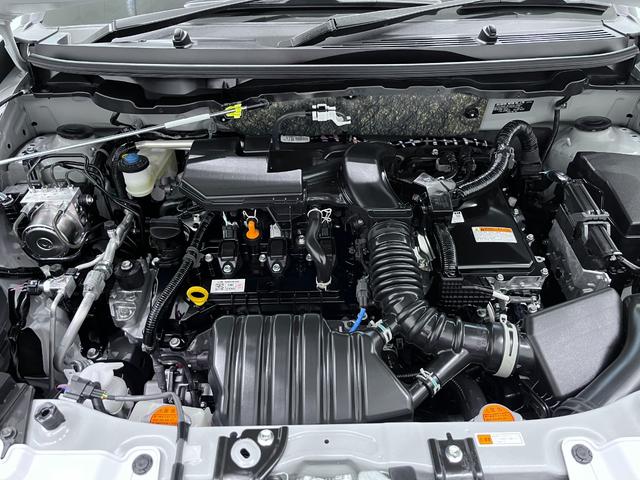 ロッキープレミアムＧ　ＨＥＶパノラマモニター　７インチナビ　ドライブレコーダー　シートヒーター　ＵＳＢ入力端子　Ｂｌｕｅｔｏｏｔｈ　オートライト　キーフリー　ティーゼットデオプラス（岡山県）の中古車