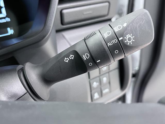 ロッキープレミアムＧ　ＨＥＶパノラマモニター　７インチナビ　ドライブレコーダー　シートヒーター　ＵＳＢ入力端子　Ｂｌｕｅｔｏｏｔｈ　オートライト　キーフリー　ティーゼットデオプラス（岡山県）の中古車