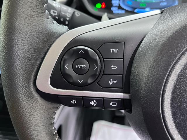 ロッキープレミアムＧ　ＨＥＶパノラマモニター　７インチナビ　ドライブレコーダー　シートヒーター　ＵＳＢ入力端子　Ｂｌｕｅｔｏｏｔｈ　オートライト　キーフリー　ティーゼットデオプラス（岡山県）の中古車