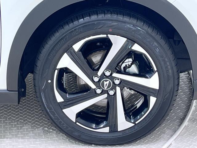 ロッキープレミアムＧ　ＨＥＶパノラマモニター　７インチナビ　ドライブレコーダー　シートヒーター　ＵＳＢ入力端子　Ｂｌｕｅｔｏｏｔｈ　オートライト　キーフリー　ティーゼットデオプラス（岡山県）の中古車