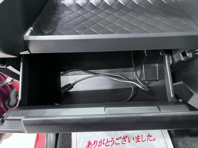 タントカスタムＸシートヒーター　両側パワースライドドア　オートライト　キーフリー　アイドリングストップ　パノラマモニター　ナビ　ドライブレコーダー　ＵＳＢ入力端子　Ｂｌｕｅｔｏｏｔｈ　ティーゼットデオプラス（岡山県）の中古車