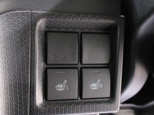 タントＸシートヒーター　左側パワースライドドア　オートライト　キーフリー　アイドリングストップ　ＣＤチューナー　ＵＳＢ入力端子　衝突被害軽減システム　レーンアシスト　オートマチックハイビーム（岡山県）の中古車