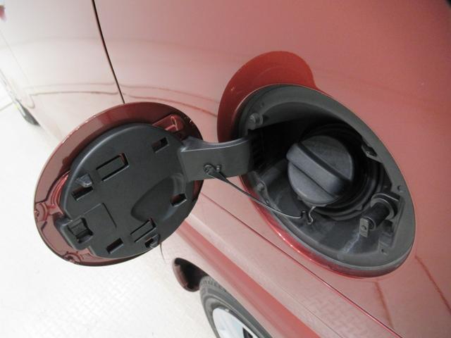 タントＸシートヒーター　左側パワースライドドア　オートライト　キーフリー　アイドリングストップ　ＣＤチューナー　ＵＳＢ入力端子　衝突被害軽減システム　レーンアシスト　オートマチックハイビーム（岡山県）の中古車