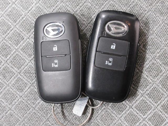 タントＸシートヒーター　左側パワースライドドア　オートライト　キーフリー　アイドリングストップ　ＣＤチューナー　ＵＳＢ入力端子　衝突被害軽減システム　レーンアシスト　オートマチックハイビーム（岡山県）の中古車