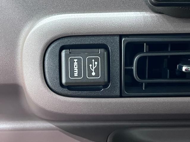 ムーヴキャンバスセオリーＧパノラマモニター　１０インチナビ　両側パワースライドドア　シートヒーター　ＵＳＢ入力端子　Ｂｌｕｅｔｏｏｔｈ　ホッとカップホルダー　オートライト　キーフリー　アイドリングストップ（岡山県）の中古車