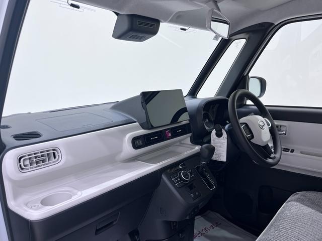 ムーヴキャンバスストライプスＧバックモニター　１０インチナビ　両側パワースライドドア　シートヒーター　ＵＳＢ入力端子　Ｂｌｕｅｔｏｏｔｈ　ホッとカップホルダー　オートライト　キーフリー　アイドリングストップ　ティーゼットデオプラス（岡山県）の中古車