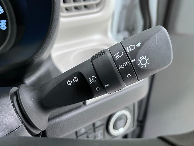 ムーヴキャンバスストライプスＧバックモニター　１０インチナビ　両側パワースライドドア　シートヒーター　ＵＳＢ入力端子　Ｂｌｕｅｔｏｏｔｈ　ホッとカップホルダー　オートライト　キーフリー　アイドリングストップ　ティーゼットデオプラス（岡山県）の中古車