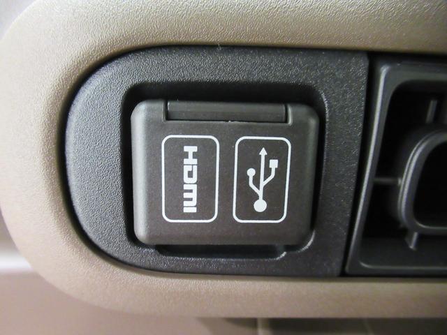 ムーヴキャンバスセオリーＧバックモニター　１０インチナビ　両側パワースライドドア　シートヒーター　ＵＳＢ入力端子　Ｂｌｕｅｔｏｏｔｈ　ホッとカップホルダー　オートライト　キーフリー　アイドリングストップ（岡山県）の中古車