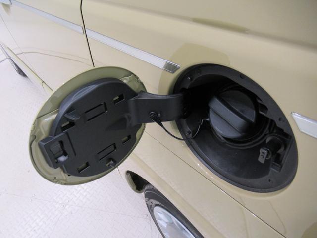 ムーヴキャンバスセオリーＧバックモニター　１０インチナビ　両側パワースライドドア　シートヒーター　ＵＳＢ入力端子　Ｂｌｕｅｔｏｏｔｈ　ホッとカップホルダー　オートライト　キーフリー　アイドリングストップ（岡山県）の中古車