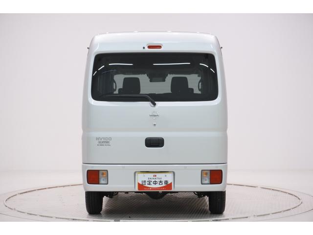 ＮＶ１００クリッパーバンＧＸＭＴ５速　両側スライドドア　オートライト　キーレスエントリー　電動格納式ドアミラー　ＵＳＢ入力端子　エアコン　パワーステアリング　パワーウィンドウ　運転席エアバッグ　ＡＢＳ　ティーゼットデオプラス（岡山県）の中古車