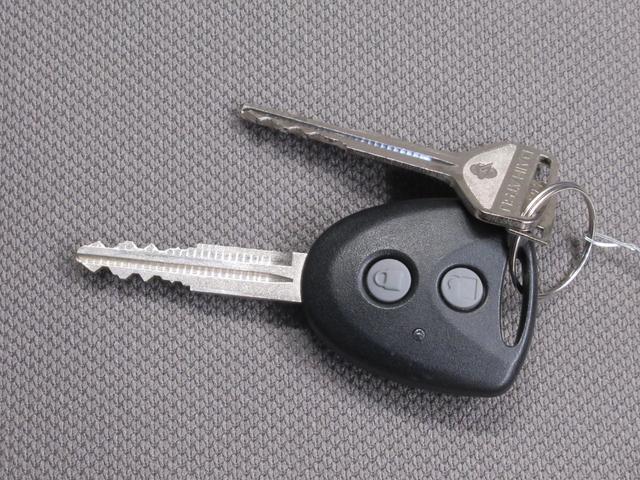 ミライースＸ　ＳＡキーレスエントリー　アイドリングストップ　ＣＤチューナー　電動格納式ドアミラー　エアコン　パワーステアリング　パワーウィンドウ　運転席エアバッグ　ＡＢＳ　ティーゼットデオプラス（岡山県）の中古車