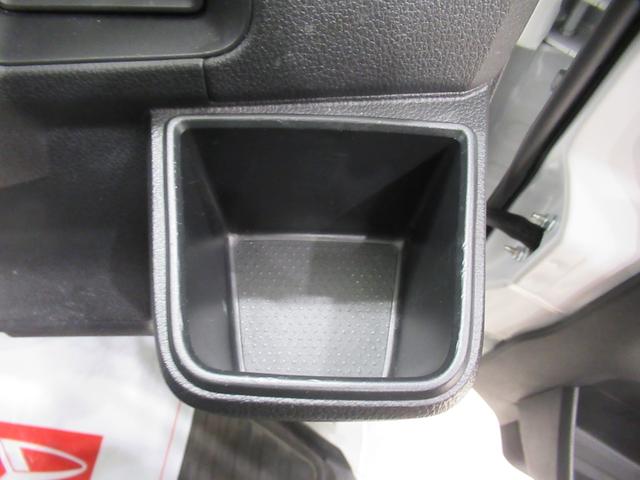 ハイゼットカーゴデラックス４ＷＤ　ＡＭ／ＦＭラジオ　両側スライドドア　オートライト　キーレスエントリー　アイドリングストップ　衝突被害軽減システム　レーンアシスト　オートマチックハイビーム　ティーゼットデオプラス（岡山県）の中古車