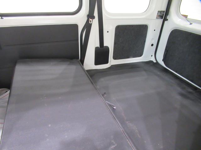 ハイゼットカーゴデラックス４ＷＤ　ＡＭ／ＦＭラジオ　両側スライドドア　オートライト　キーレスエントリー　アイドリングストップ　衝突被害軽減システム　レーンアシスト　オートマチックハイビーム　ティーゼットデオプラス（岡山県）の中古車