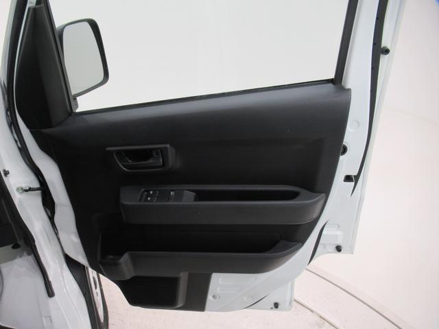 ハイゼットカーゴデラックス４ＷＤ　ＡＭ／ＦＭラジオ　両側スライドドア　オートライト　キーレスエントリー　アイドリングストップ　衝突被害軽減システム　レーンアシスト　オートマチックハイビーム　ティーゼットデオプラス（岡山県）の中古車