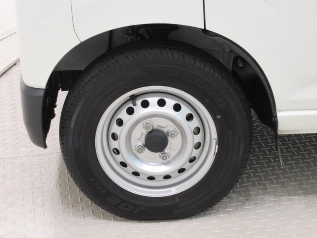 ハイゼットカーゴデラックス４ＷＤ　ＡＭ／ＦＭラジオ　両側スライドドア　オートライト　キーレスエントリー　アイドリングストップ　衝突被害軽減システム　レーンアシスト　オートマチックハイビーム　ティーゼットデオプラス（岡山県）の中古車