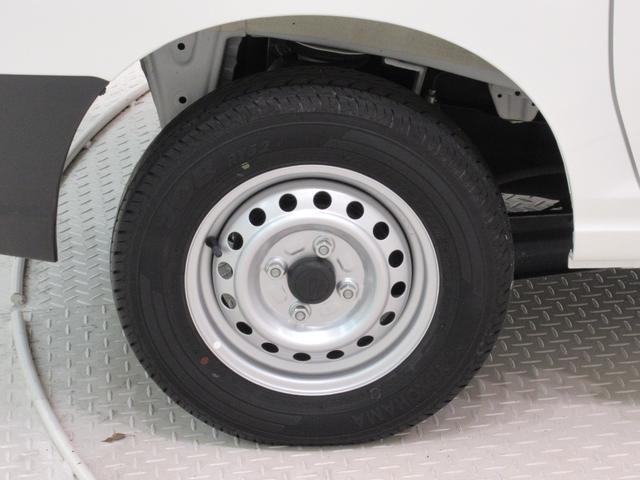 ハイゼットカーゴデラックス４ＷＤ　ＡＭ／ＦＭラジオ　両側スライドドア　オートライト　キーレスエントリー　アイドリングストップ　衝突被害軽減システム　レーンアシスト　オートマチックハイビーム　ティーゼットデオプラス（岡山県）の中古車