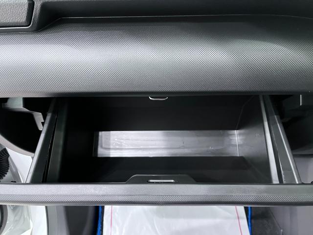 ロッキープレミアムＧ　ＨＥＶシートヒーター　オートライト　キーフリー　パノラマモニター　ディスプレイオーディオ　ＵＳＢ入力端子　Ｂｌｕｅｔｏｏｔｈ　衝突被害軽減システム　レーンアシスト　オートマチックハイビーム（岡山県）の中古車