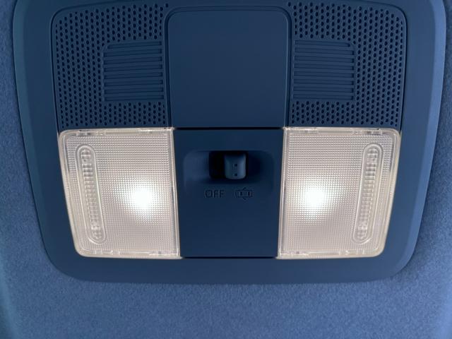 ロッキープレミアムＧ　ＨＥＶシートヒーター　オートライト　キーフリー　パノラマモニター　ディスプレイオーディオ　ＵＳＢ入力端子　Ｂｌｕｅｔｏｏｔｈ　衝突被害軽減システム　レーンアシスト　オートマチックハイビーム（岡山県）の中古車