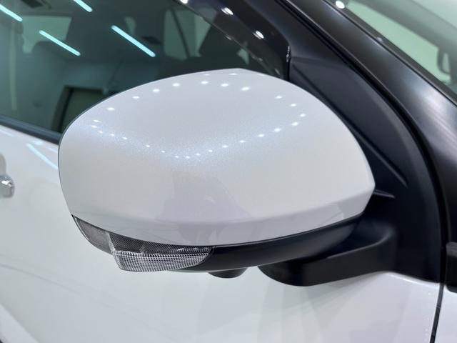 ロッキープレミアムＧ　ＨＥＶシートヒーター　オートライト　キーフリー　パノラマモニター　ディスプレイオーディオ　ＵＳＢ入力端子　Ｂｌｕｅｔｏｏｔｈ　衝突被害軽減システム　レーンアシスト　オートマチックハイビーム（岡山県）の中古車