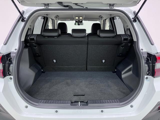 ロッキープレミアムＧ　ＨＥＶシートヒーター　オートライト　キーフリー　パノラマモニター　ディスプレイオーディオ　ＵＳＢ入力端子　Ｂｌｕｅｔｏｏｔｈ　衝突被害軽減システム　レーンアシスト　オートマチックハイビーム（岡山県）の中古車