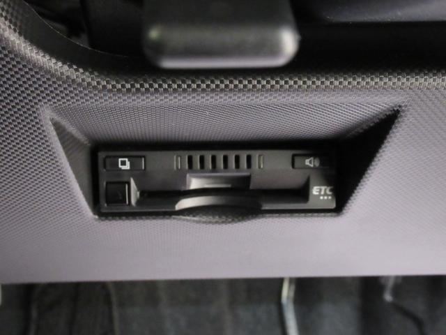 ロッキープレミアムG HEVシートヒーター オートライト キーフリー パノラマモニター ナビ ドライブレコーダー USB入力端子 Bluetooth 衝突被害軽減システム レーンアシスト オートマチックハイビーム(岡山県)の中古車